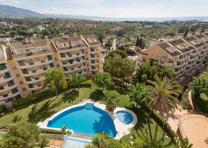 Señorío de Aloha Apartahotel Marbella